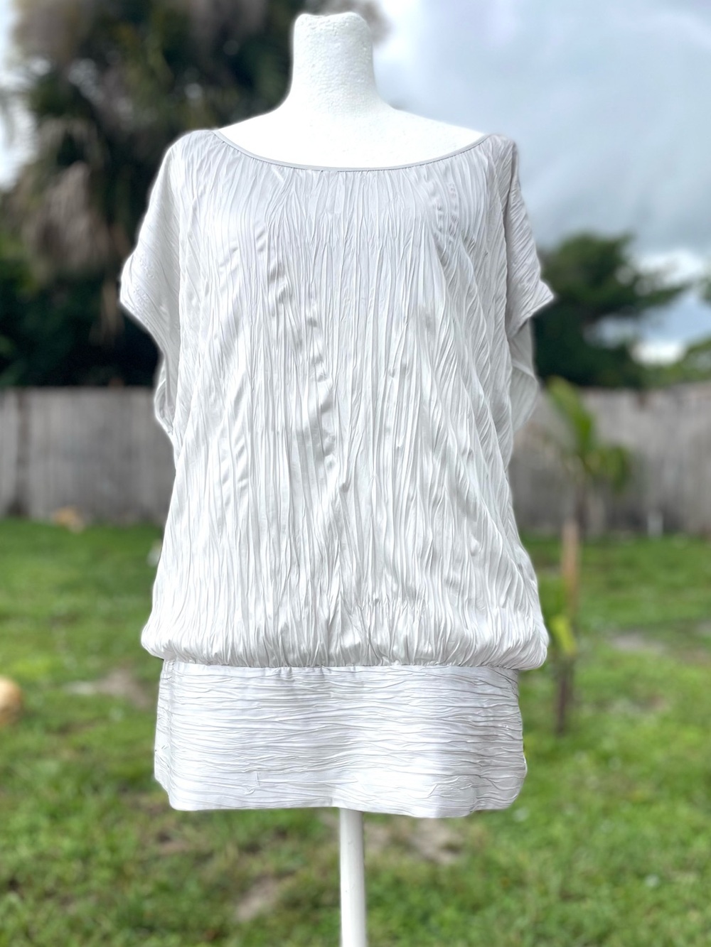 Theory Silver Textured Off-Shoulder Blouse